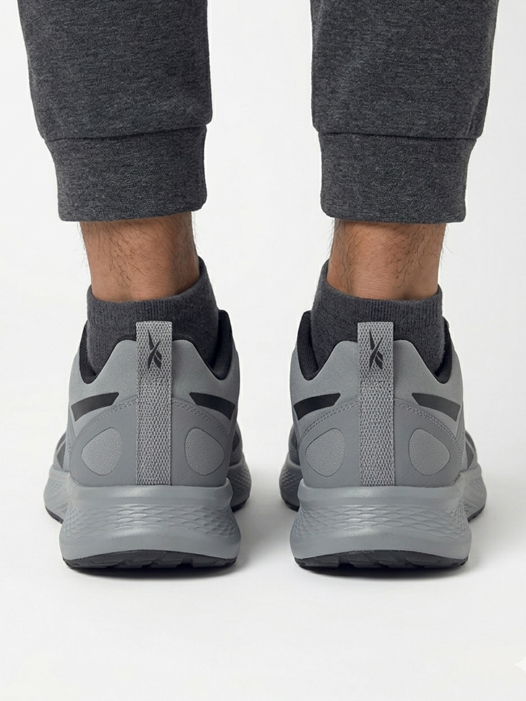 Supersonic M - Men Grey Running Shoes