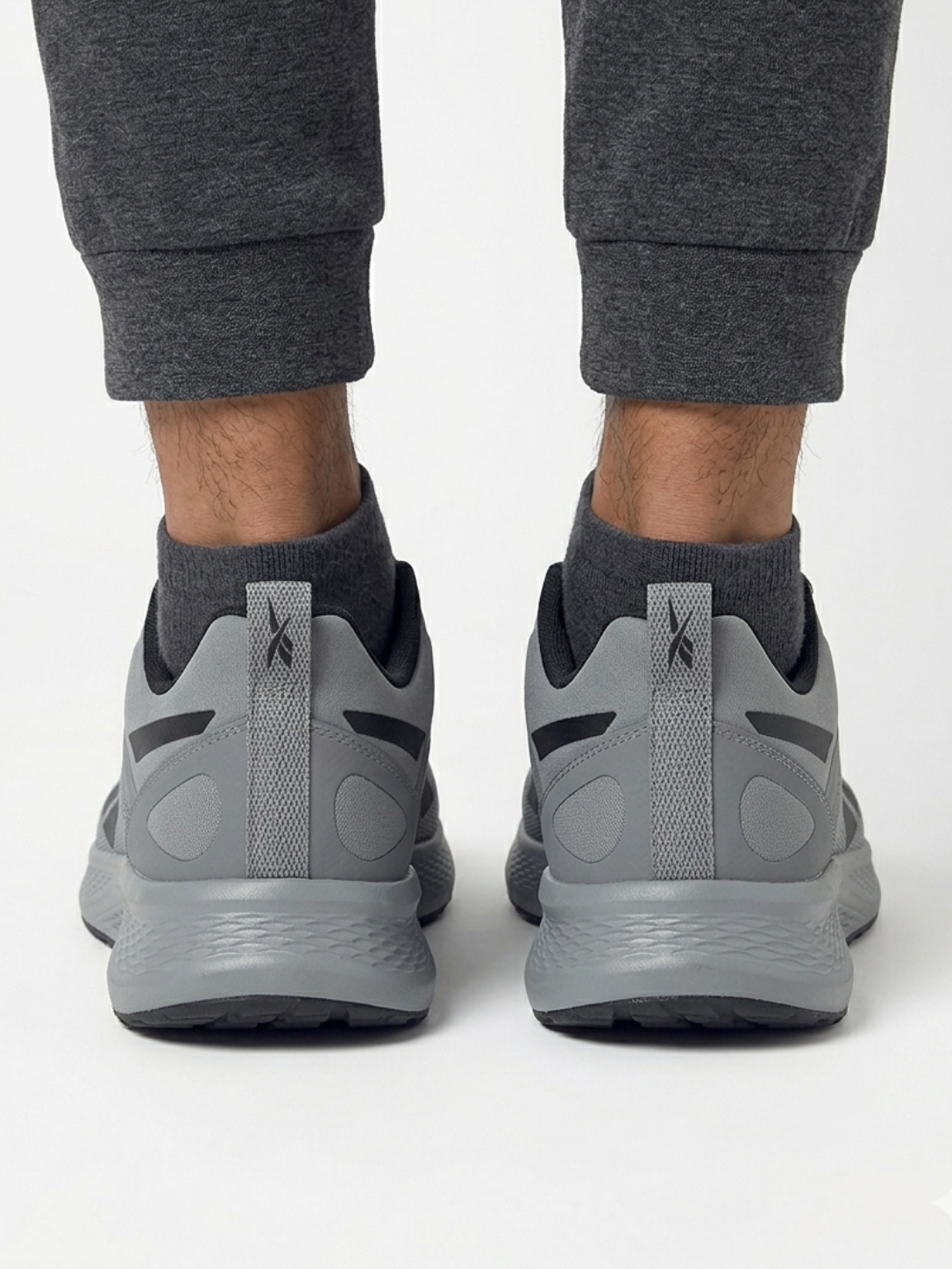 Supersonic M - Men Grey Running Shoes