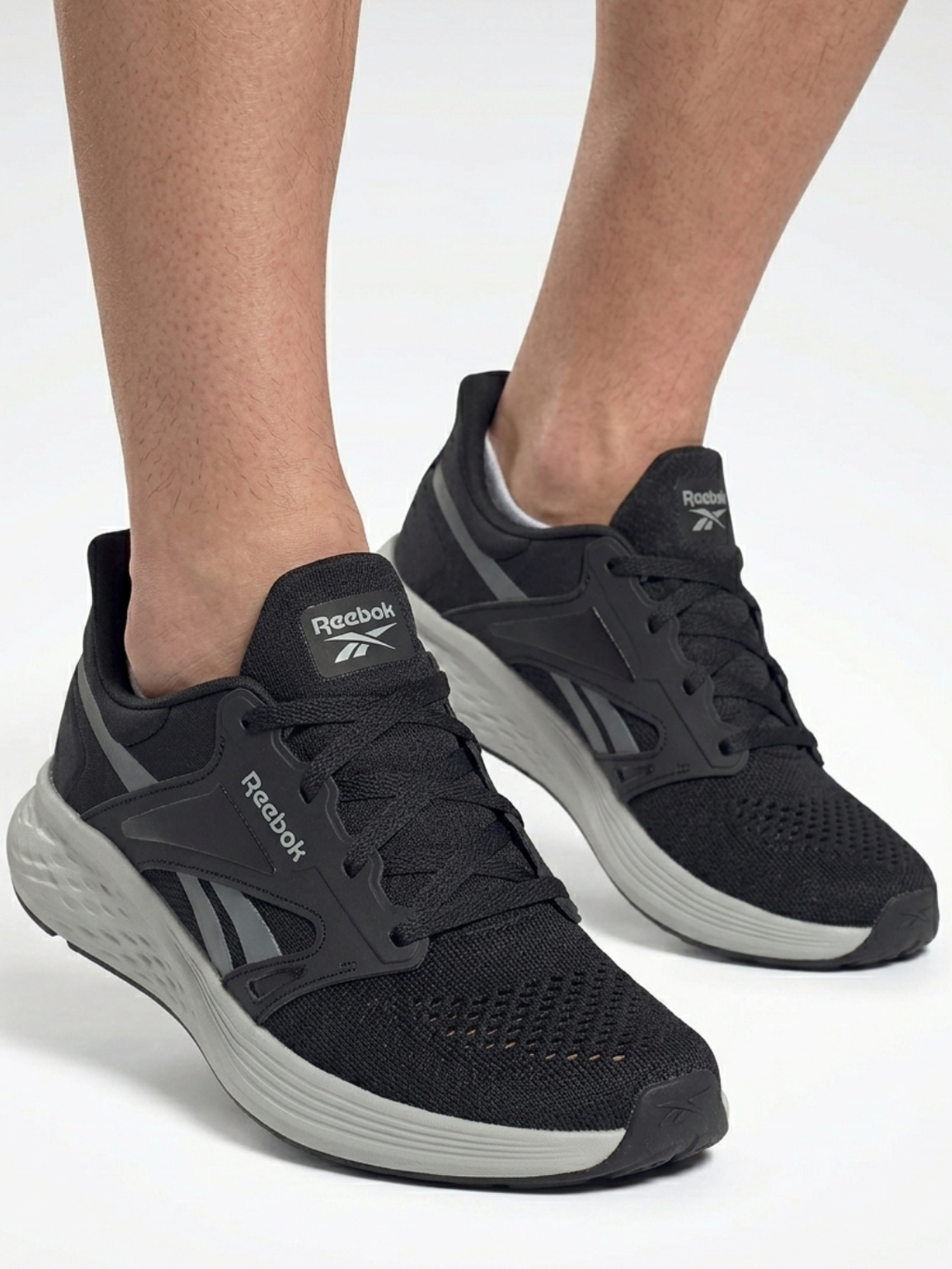 Reebok Gusto Runergy Rd Prime M - Men Black Running Shoes