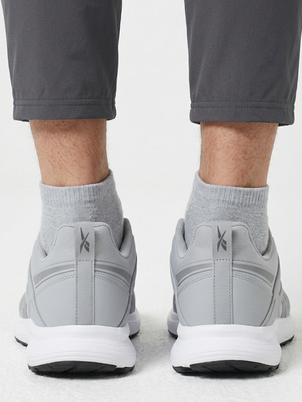 Gusto Highworth Renew - Men Grey Running Shoes