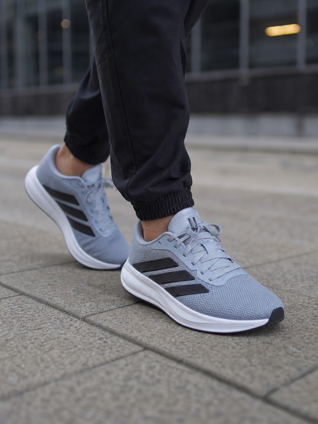 Adidas RESPONSE RUNNER 2 Running Shoes For Men